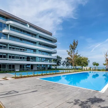 Myflat Wave Luxury 44 * Siófok